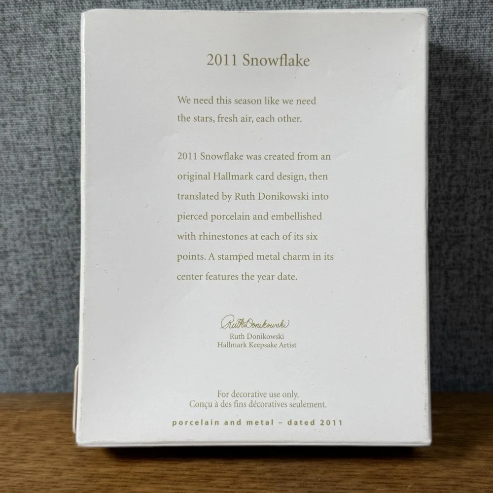 NEW Hallmark Snowflake 2011 NOS Porcelain Keepsake Ornament Ruth Donikowski
